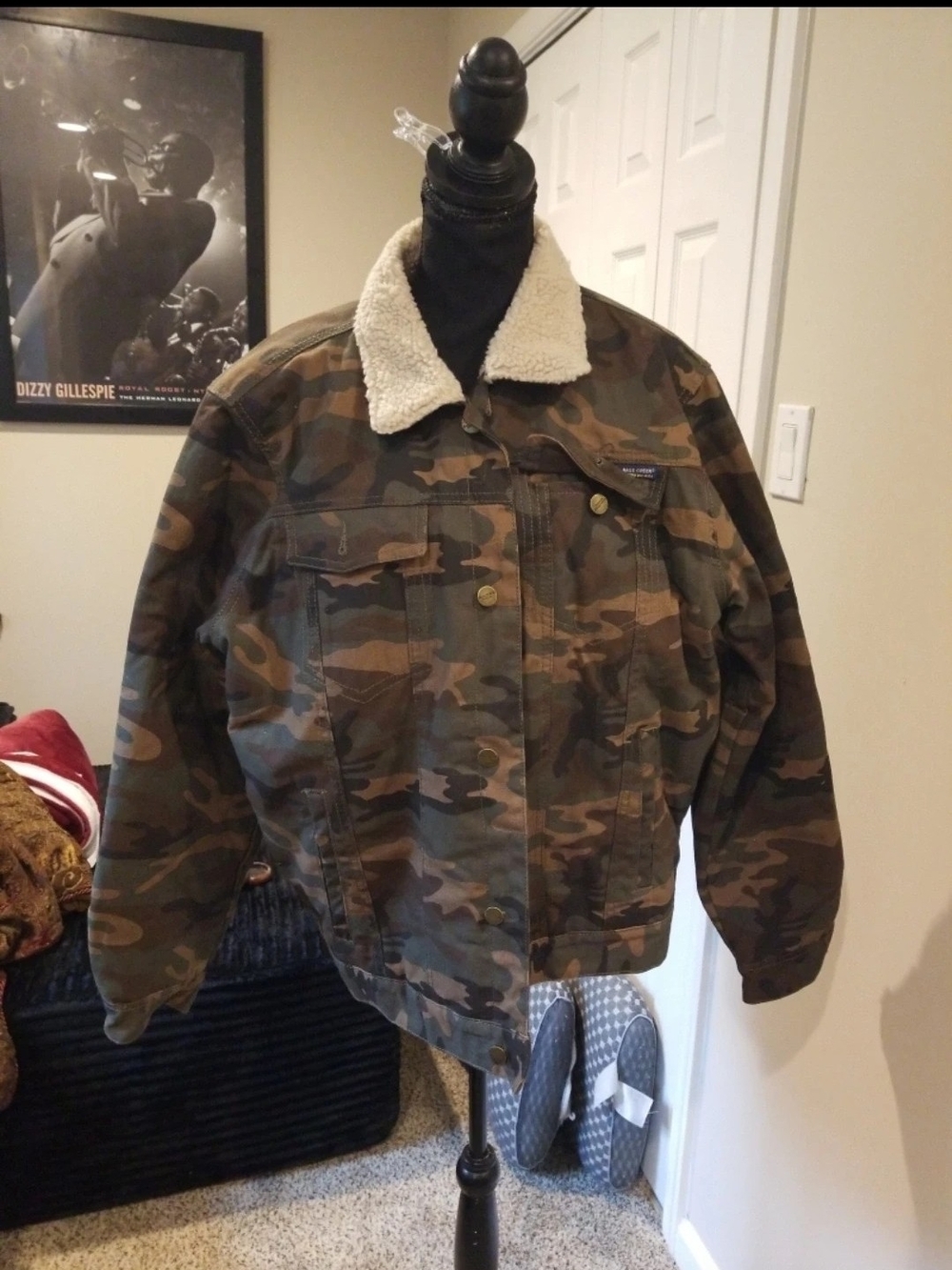 Men's Camouflage Sherpa-Collar Field Jacket - Camouflage